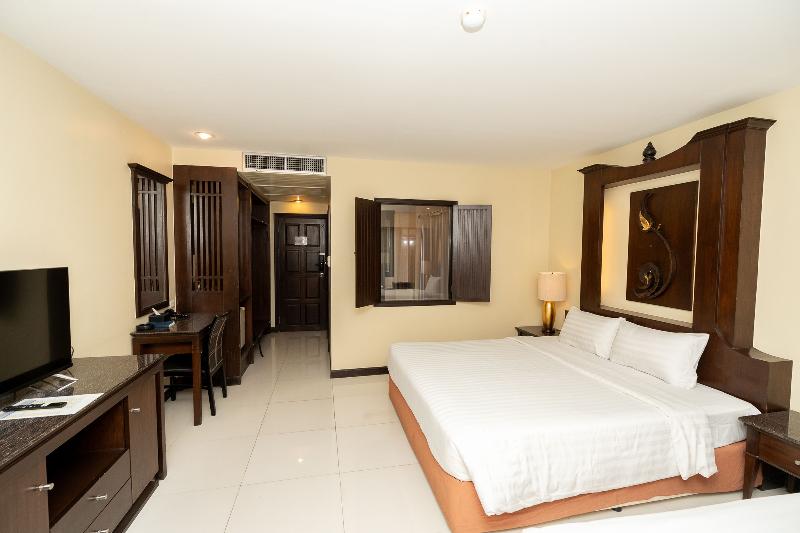 Sunday Chateau En Ville - Pattaya image