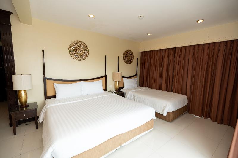 Sunday Chateau En Ville - Pattaya image