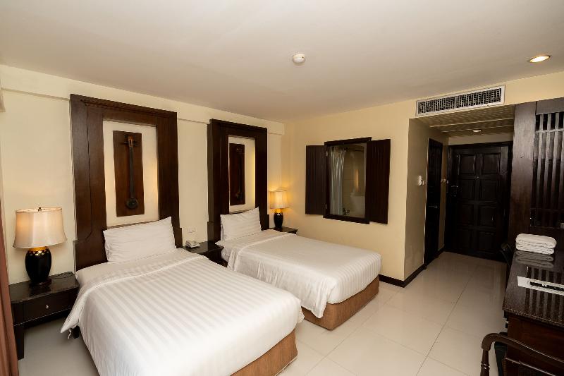 Sunday Chateau En Ville - Pattaya image