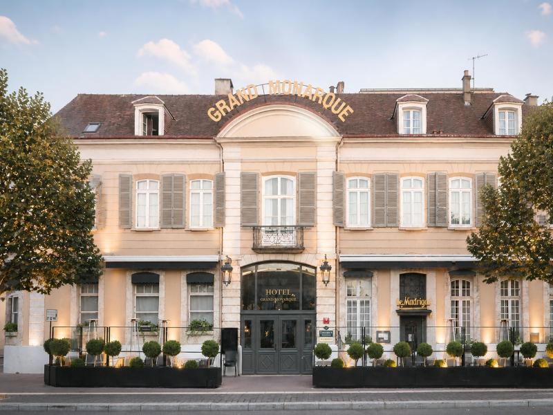 Hotel & Spa Le Grand Monarque, BW Premier Collecti image