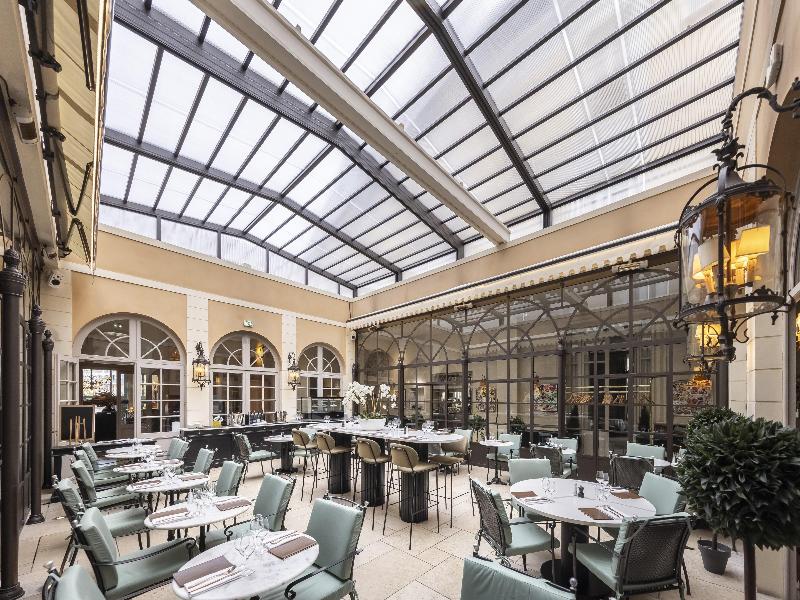 Hotel & Spa Le Grand Monarque, BW Premier Collecti image