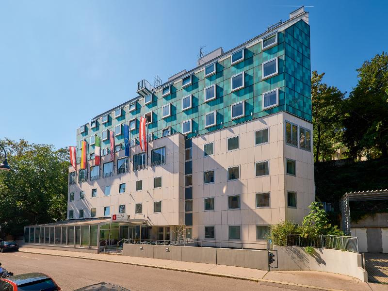 Hotel Strudlhof image