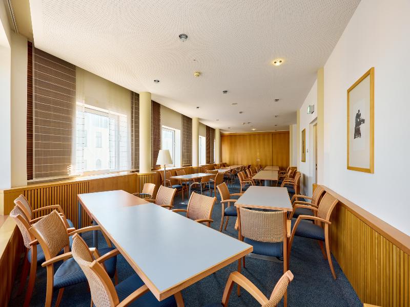 Hotel Strudlhof image