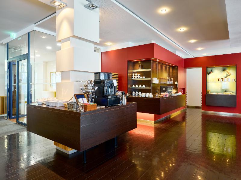 Hotel Strudlhof image