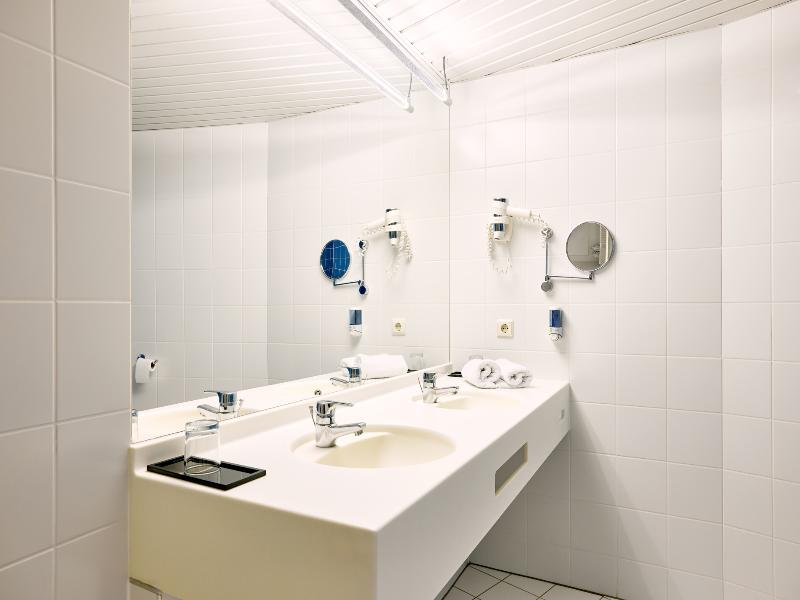 Hotel Strudlhof image