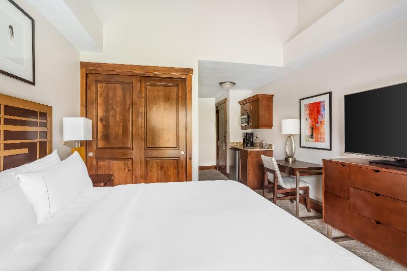 Hilton Grand Vacations Club Sunrise Lodge Park Cit image