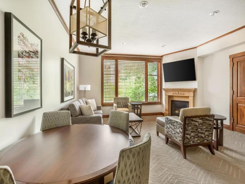 Hilton Grand Vacations Club Sunrise Lodge Park Cit image