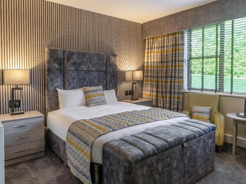Daresbury Park Hotel Warrington image