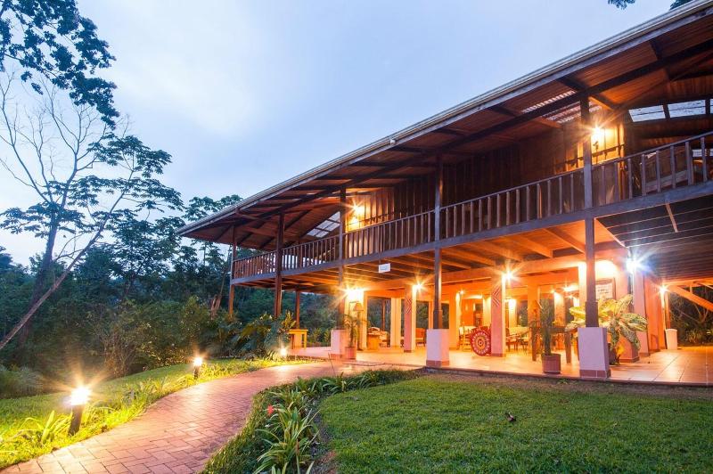 Finca Luna Nueva Lodge image