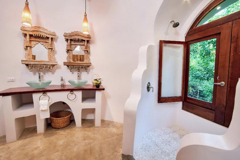 Finca Luna Nueva Lodge image