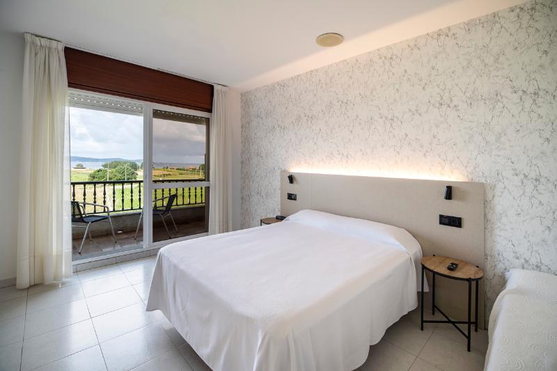 Ardora Hotel image