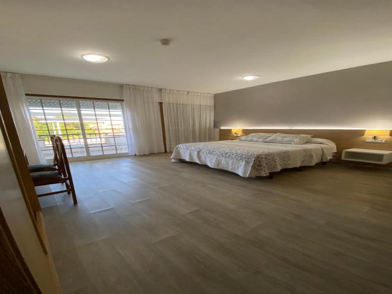 Riveiro II image