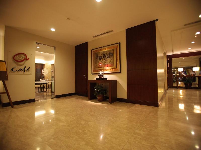 Amorsolo Mansion Hotel image