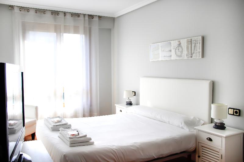 Apartamentos Gestion de Alojamientos image