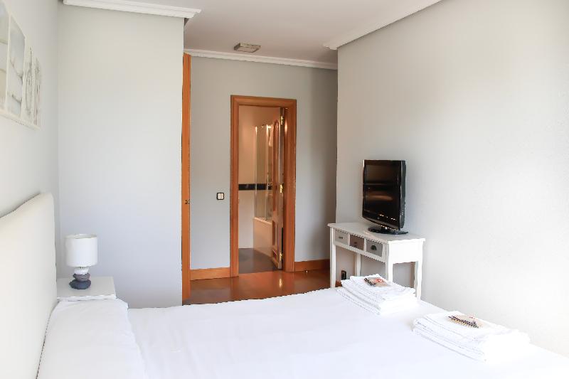 Apartamentos Gestion de Alojamientos image