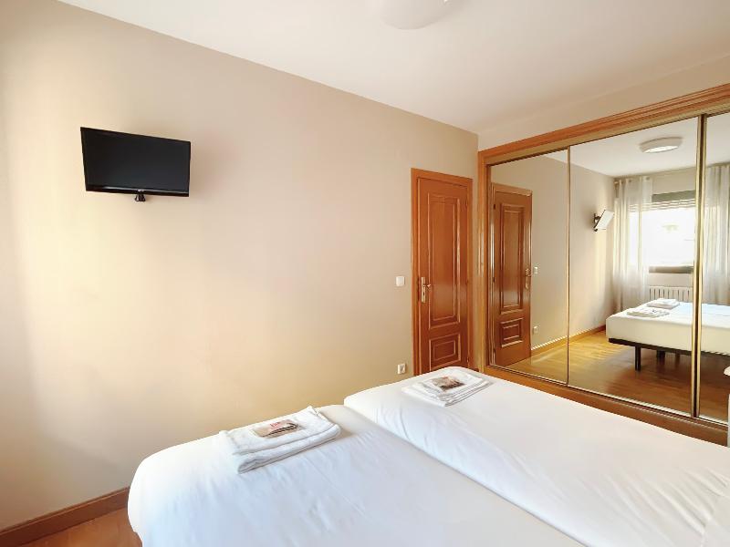 Apartamentos Gestion de Alojamientos image