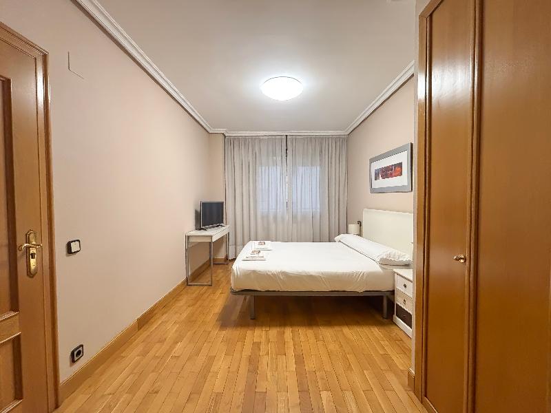 Apartamentos Gestion de Alojamientos image
