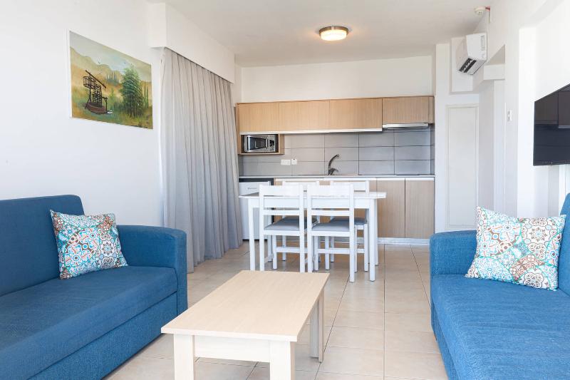 APARTMENT SEA VIEW ONE BEDROOM