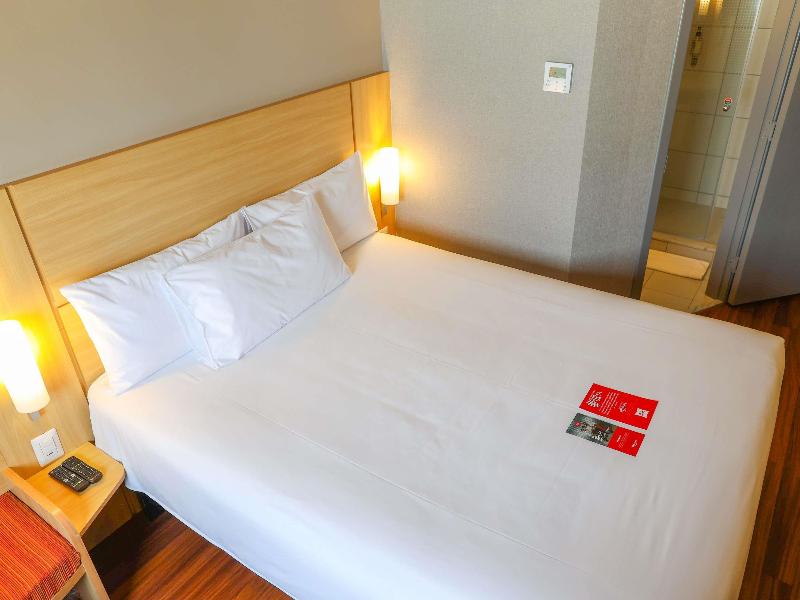 Ibis Lima Larco Miraflores image