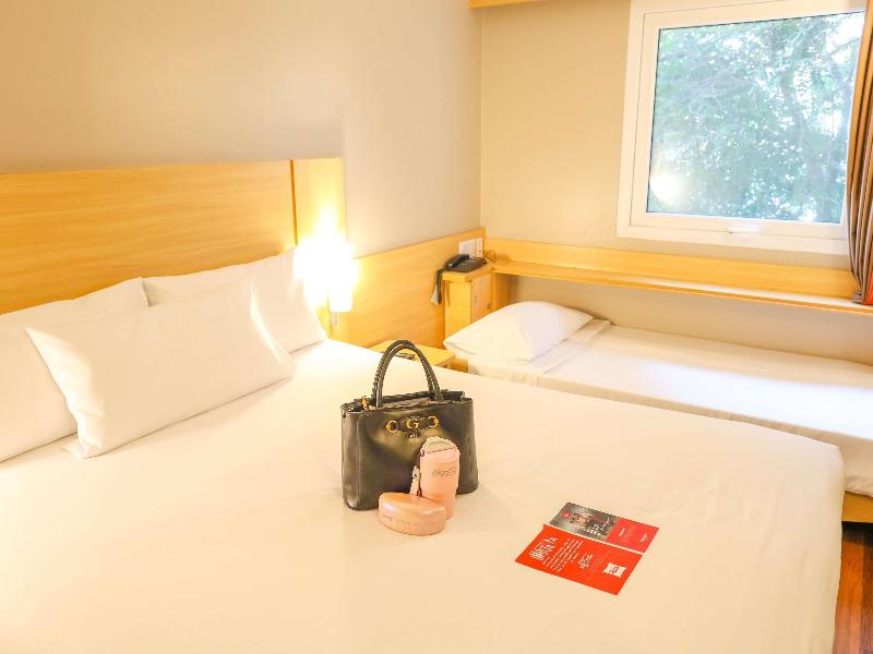 Ibis Lima Larco Miraflores image