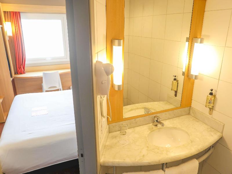 Ibis Lima Larco Miraflores image
