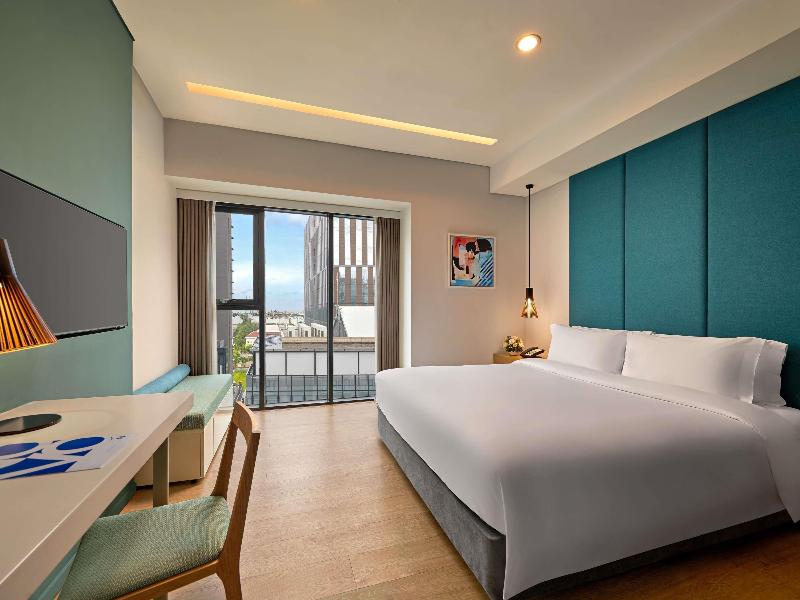 Novotel Living Saigon South image
