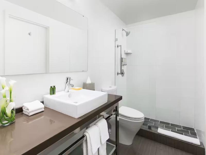 YVE Hotel Miami image