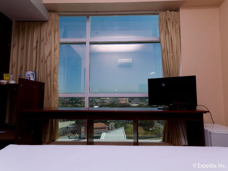 Allure Hotel and Suites image