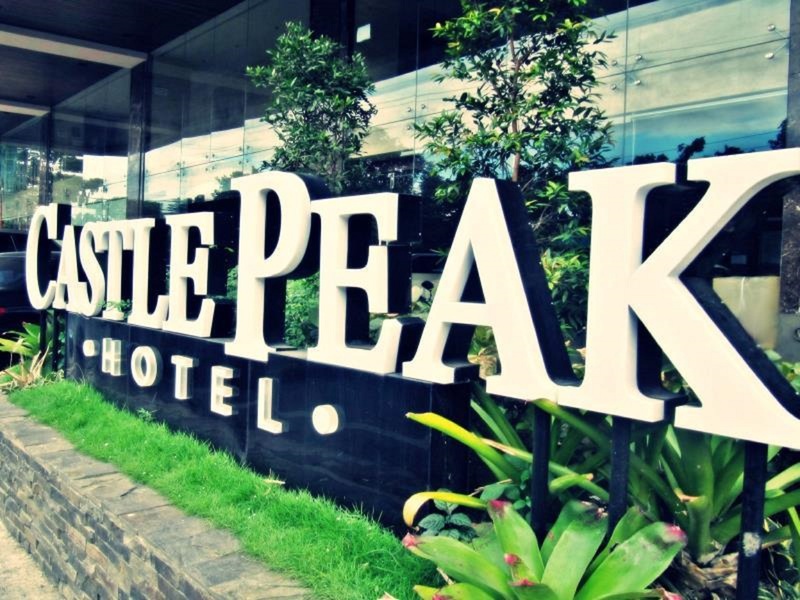 Cebu, Castle Peak Hotel