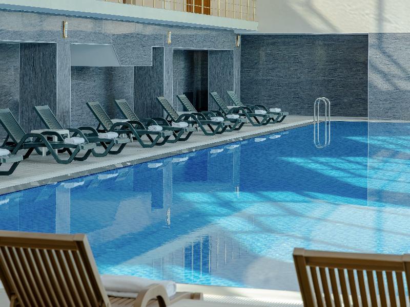 Ramada Plaza Gence image