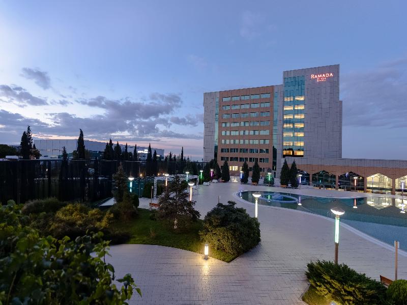 Ramada Plaza Gence image