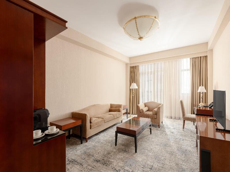 Ramada Plaza Gence image