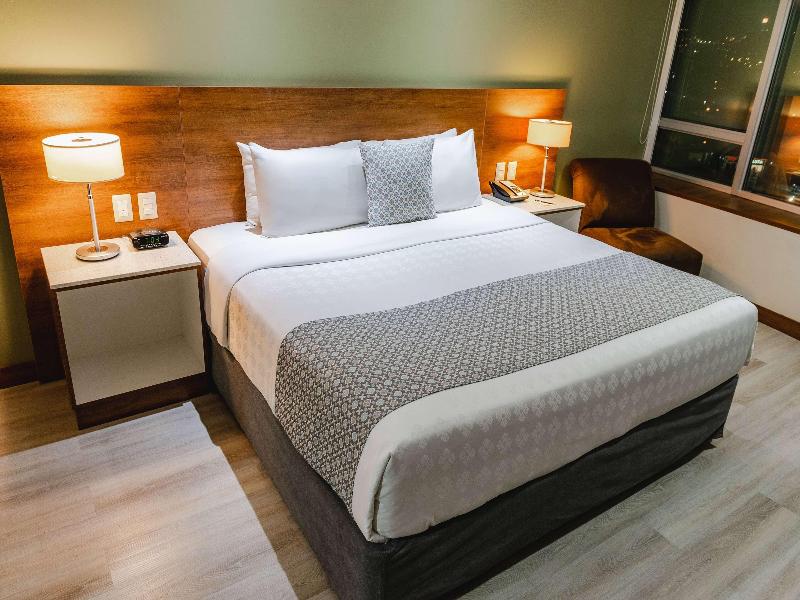 Wyndham Garden Guayaquil image