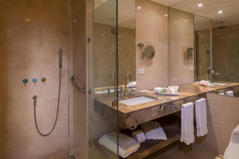 Radisson Cartagena Ocean Pavillion Hotel image