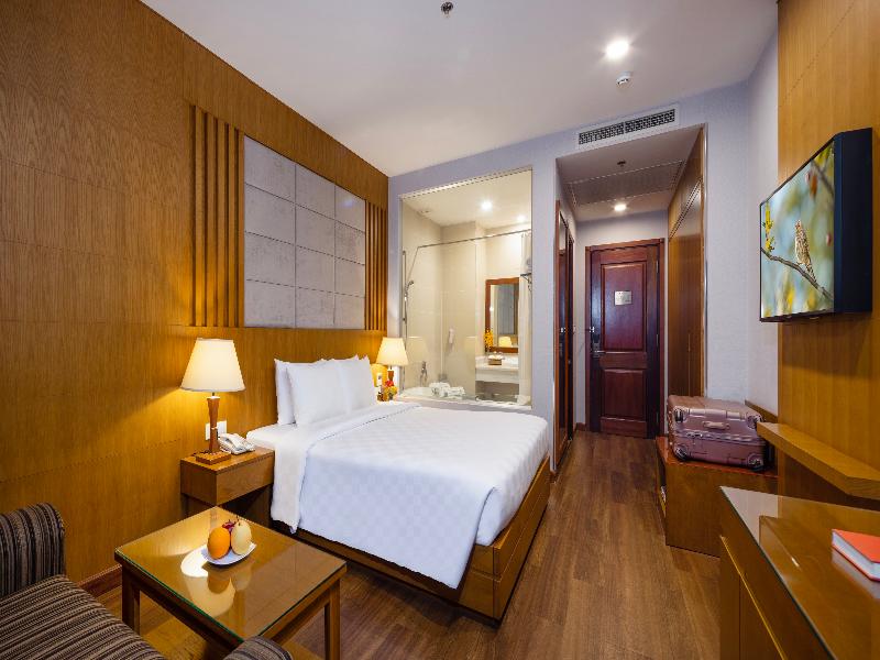 Eden Star Saigon Hotel image