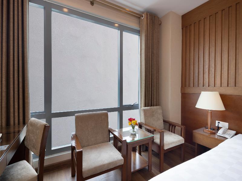 Eden Star Saigon Hotel image