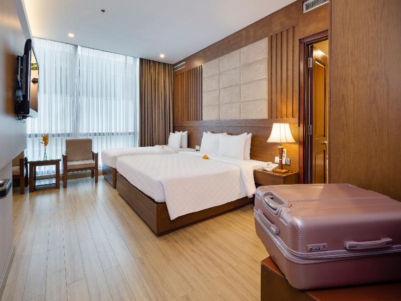 Eden Star Saigon Hotel image