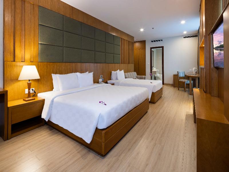Eden Star Saigon Hotel image