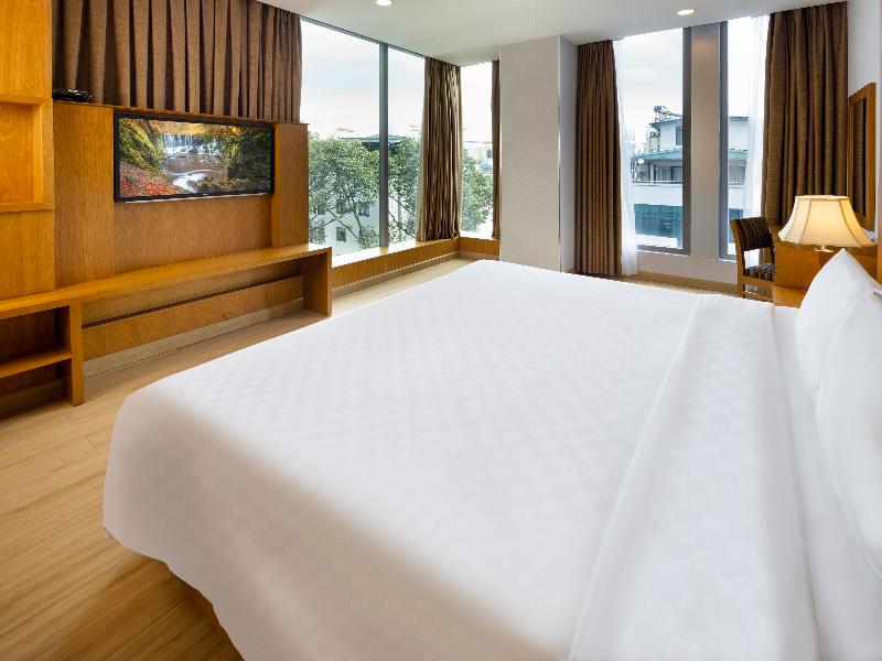 Eden Star Saigon Hotel image