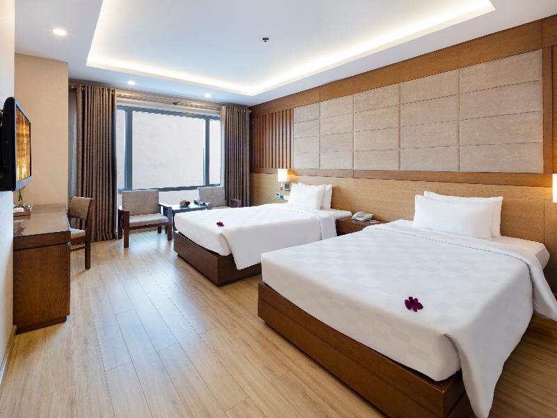 Eden Star Saigon Hotel image