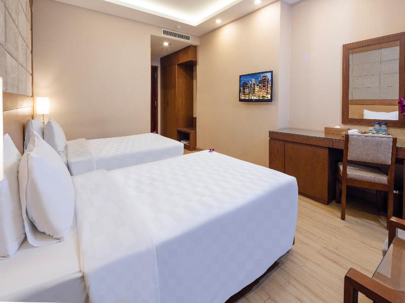 Eden Star Saigon Hotel image
