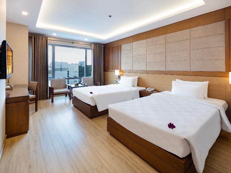 Eden Star Saigon Hotel image