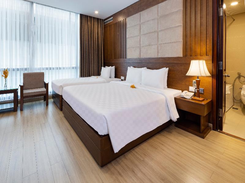 Eden Star Saigon Hotel image
