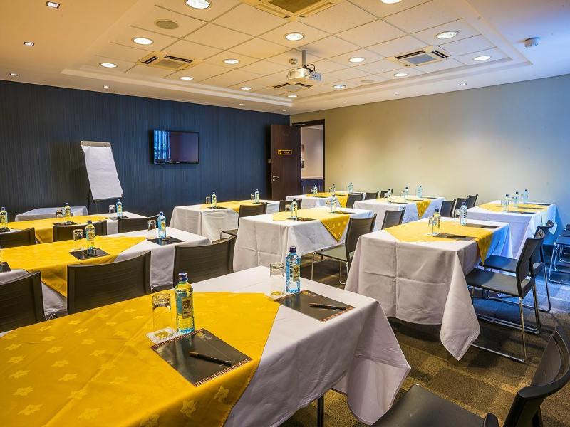 Eka Hotel image