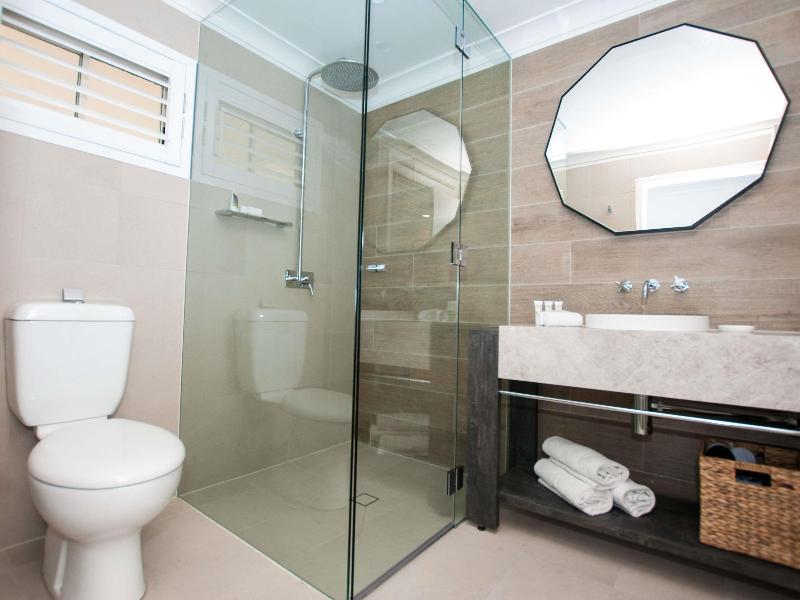 Mercure Clear Mountain Lodge image