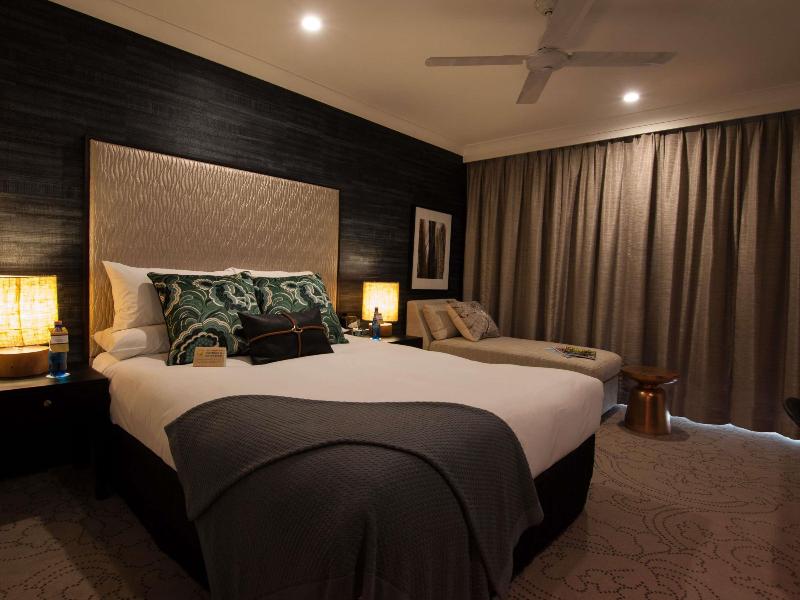 Mercure Clear Mountain Lodge image