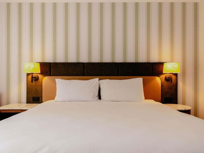 Mercure Clear Mountain Lodge image