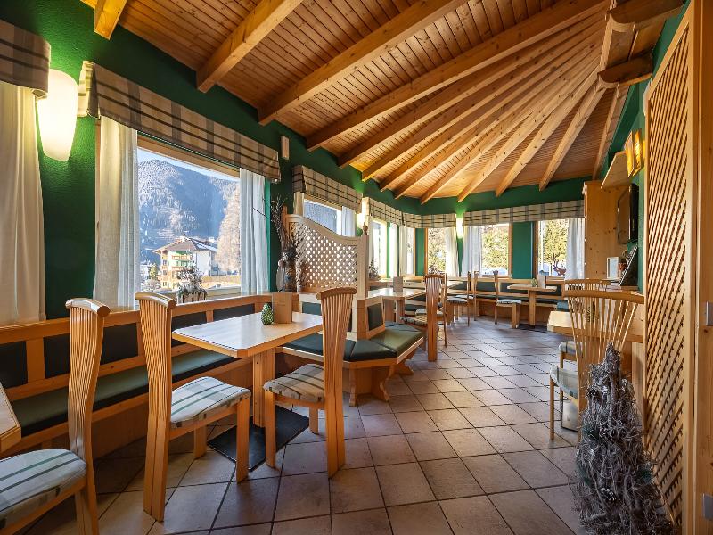 Phi hotel Bellamonte image