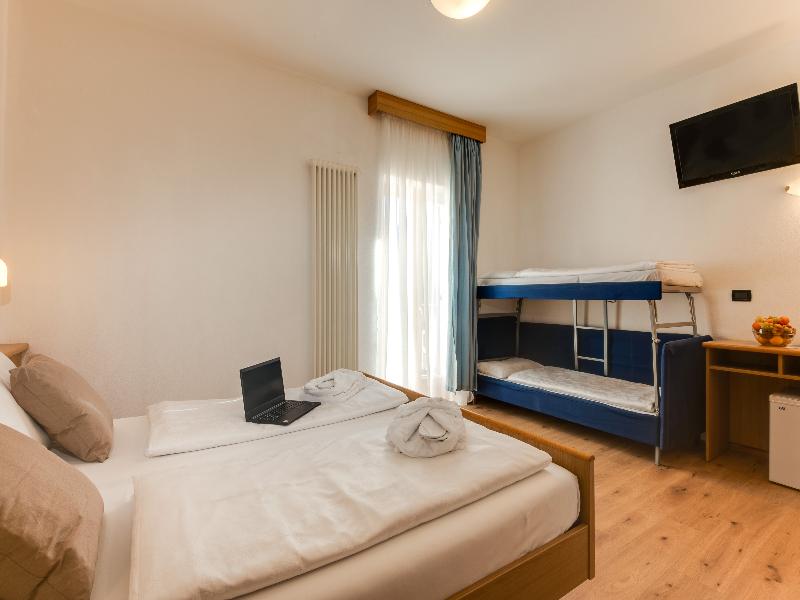 Phi hotel Bellamonte image