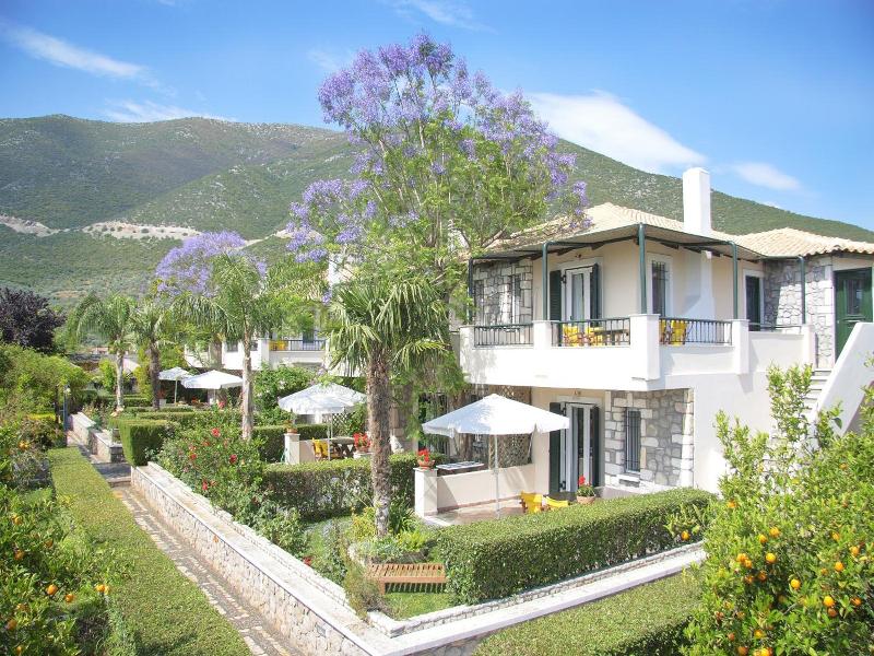 Sunny Garden — general view